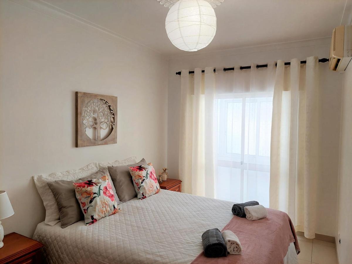 Casa Da Alegria - Apartamento Acolhedor No Centro De Olhão Eksteriør bilde